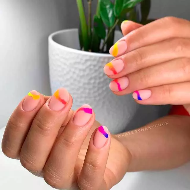 Wzory manicure dla początkujących